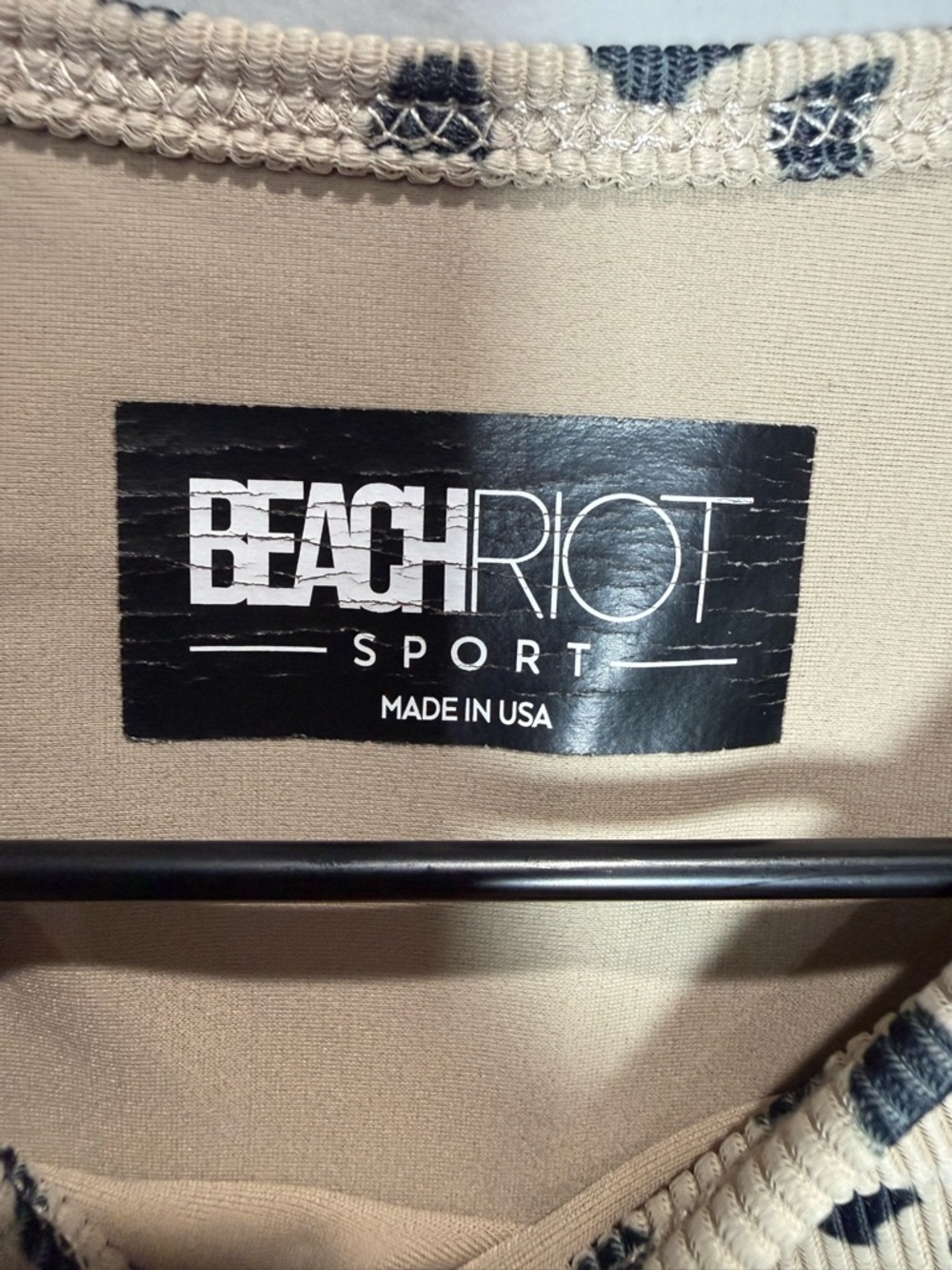 Beach Riot Sport Cheetah Print set size medium - Picture 4 of 12